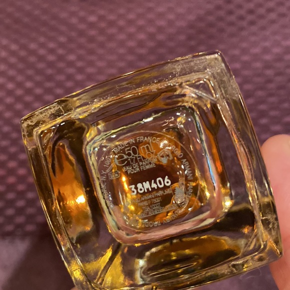 Georgio Armani Si 1.7 pm (50 ml) Parfume - Picture 3 of 4